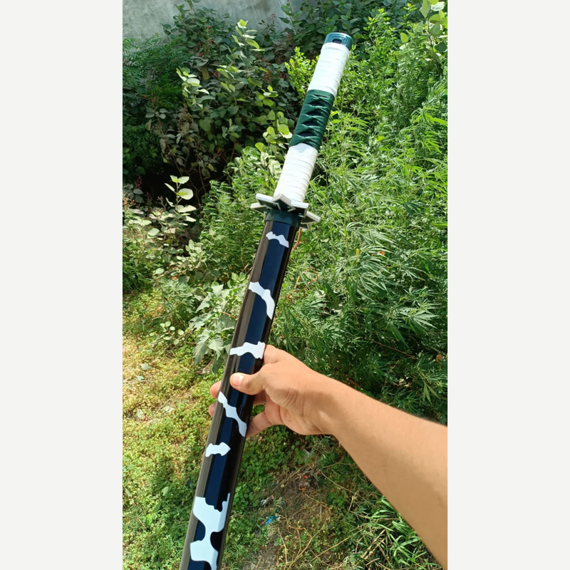 Sanemi Shinazugawa – Demon Slayer Nichirin – Wooden Katana Replica (104 cm)