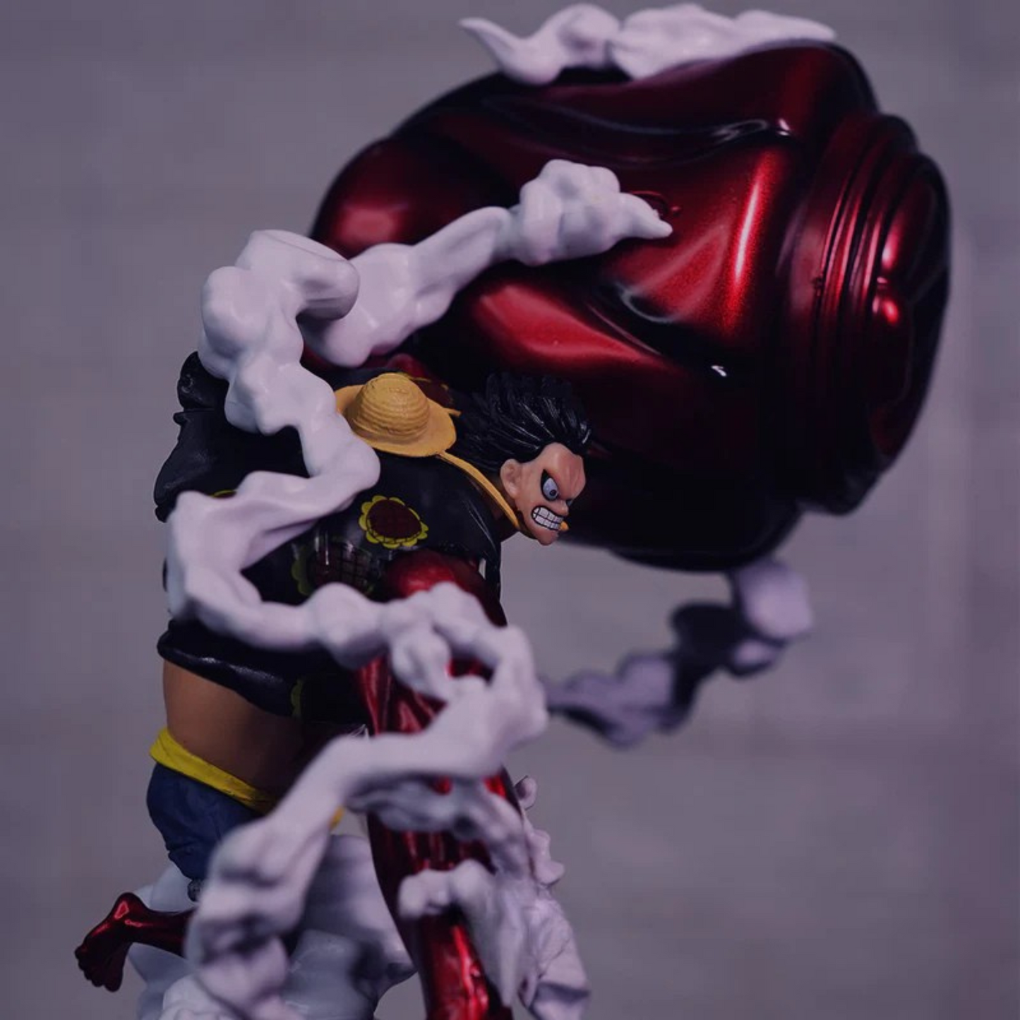 Close-up of Luffy’s fierce expression and muscular stance – premium action figure