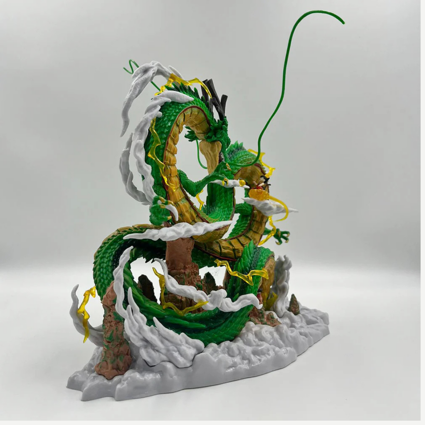 Close-up of Shenron’s fierce expression and majestic scales – anime action figure