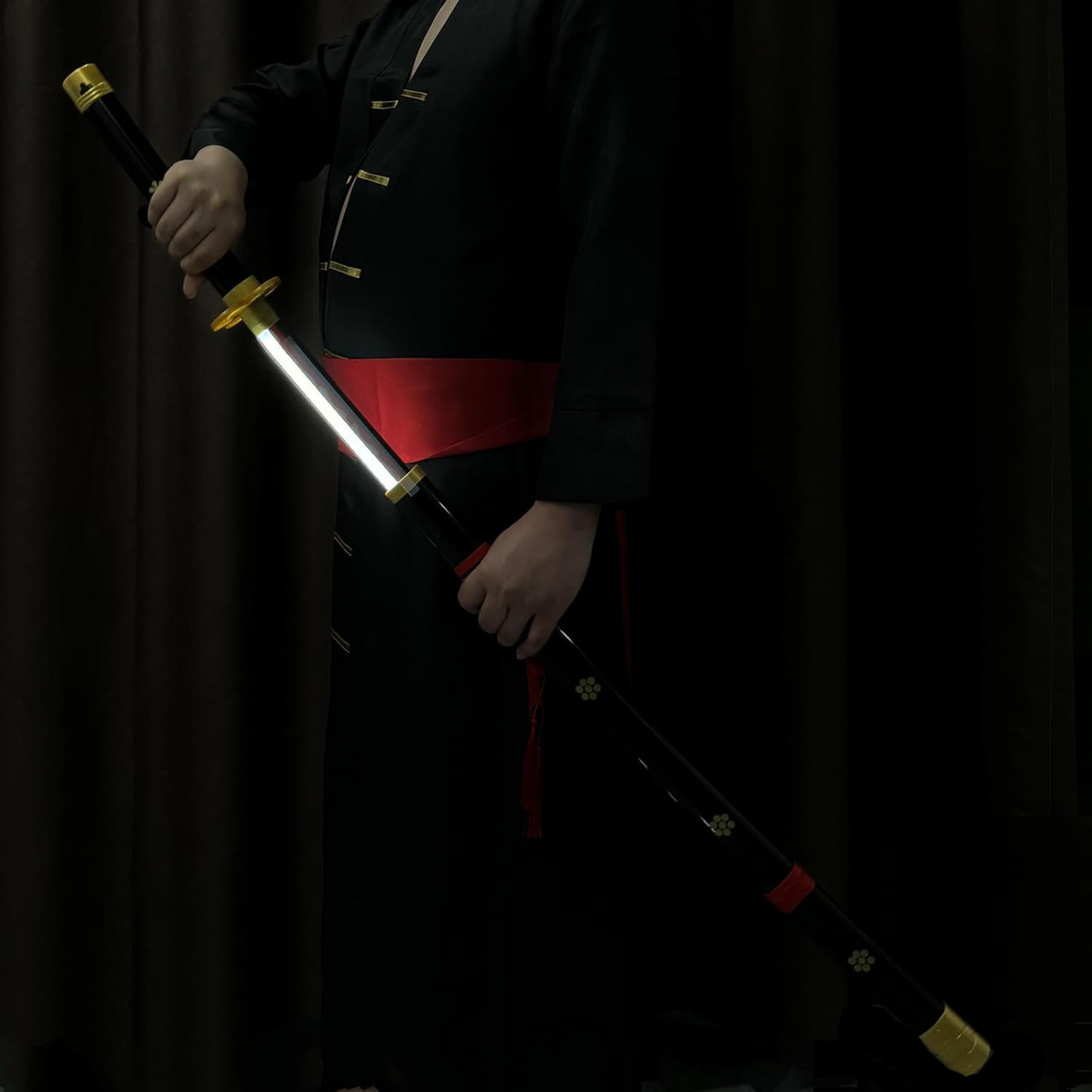 Rechargeable anime katana with illuminated blade – One Piece Enma sword replica