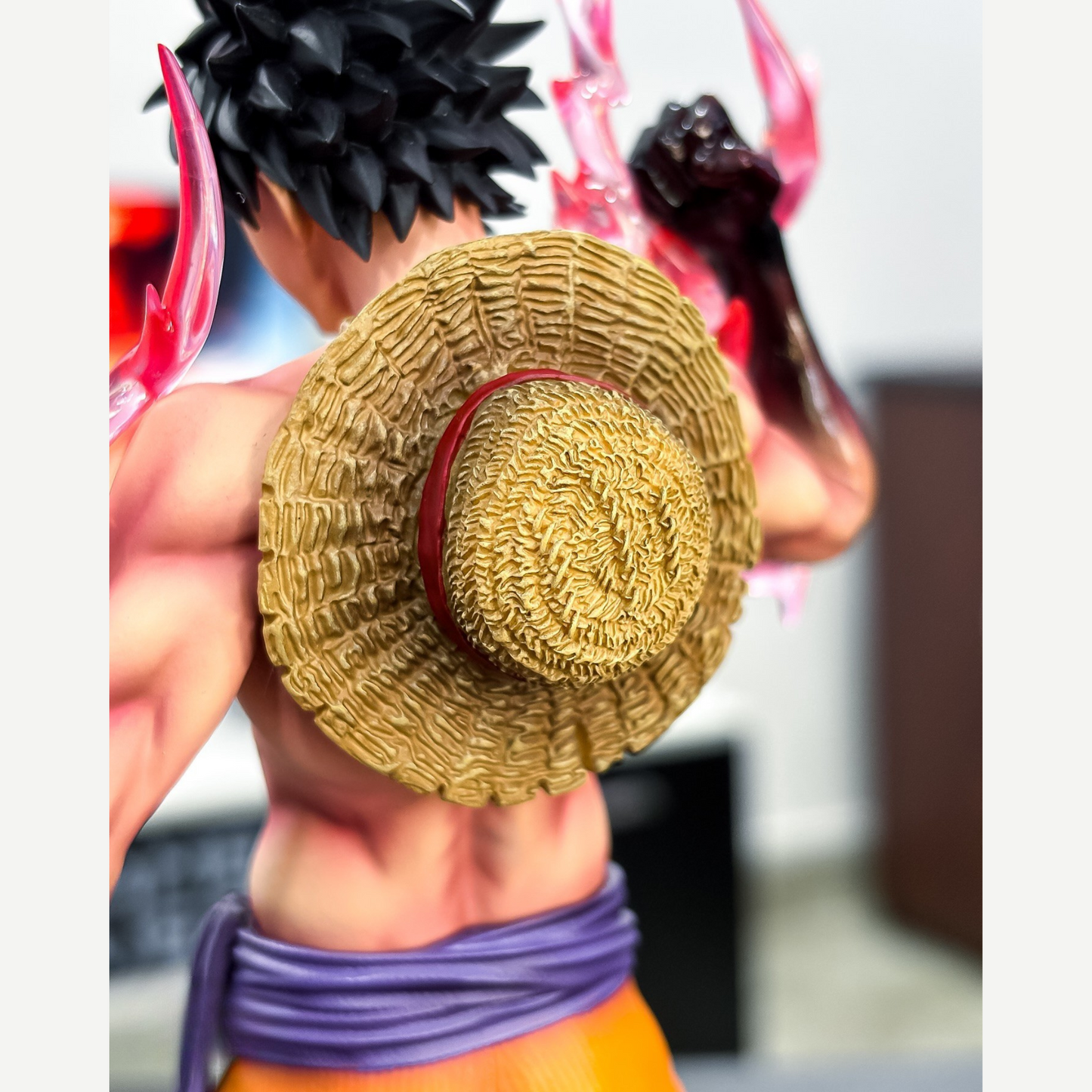 Dynamic pose of Gear 2 Luffy – 24 cm collectible for One Piece fans