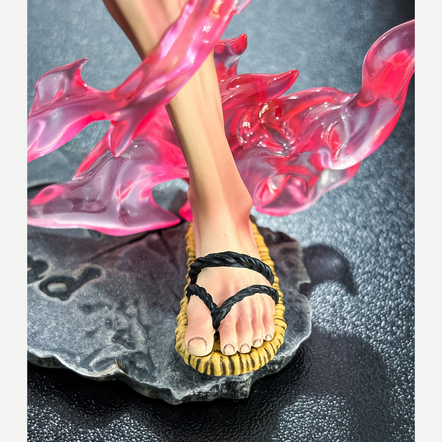 Dynamic pose of Gear 2 Luffy – 24 cm collectible for One Piece fans