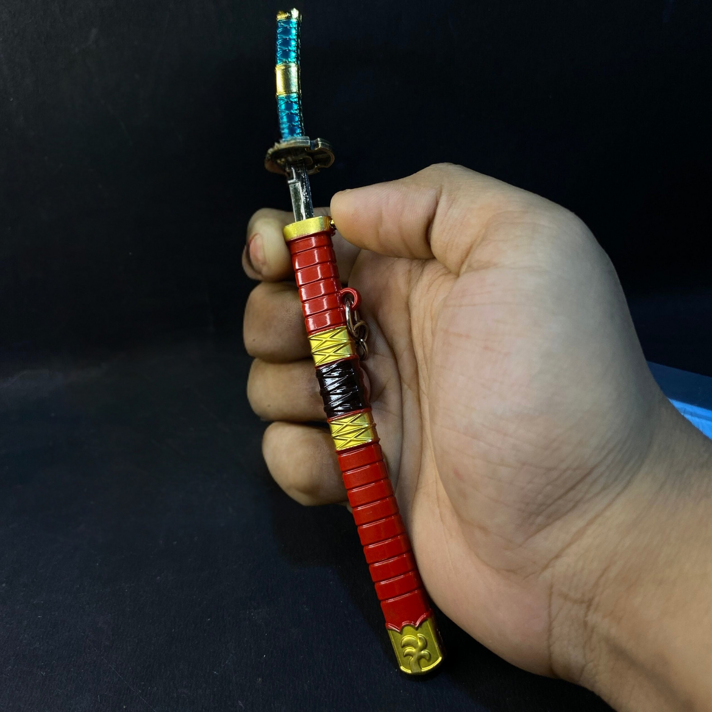 The Sandai Kitetsu Katana Keyring