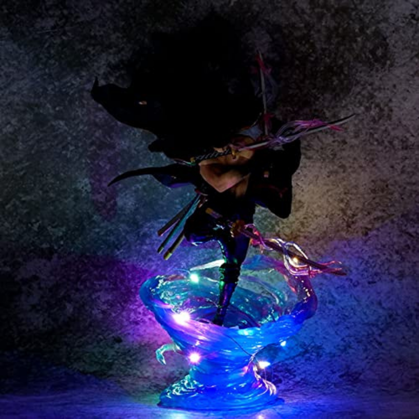 Roronoa Zoro Tornado Slash Action Figure