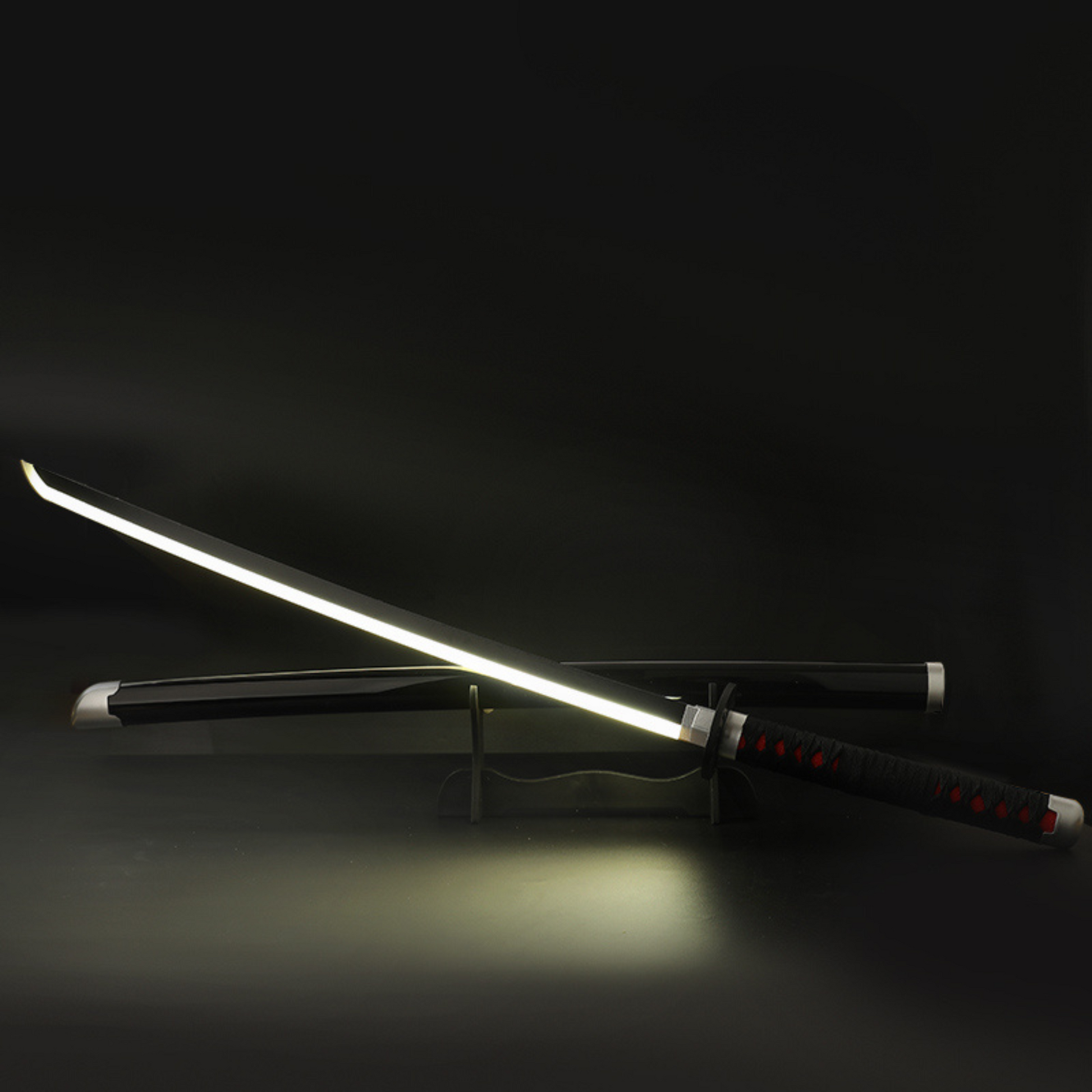 Tanjiro Kamado Nichirin LED Katana – Demon Slayer-inspired anime sword collectible