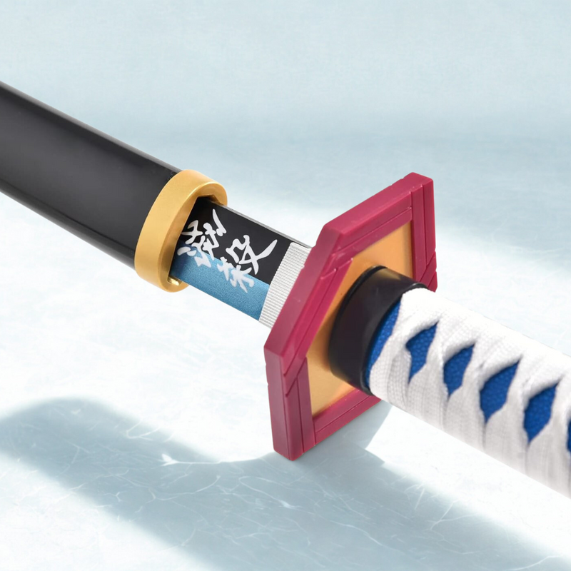 Giyu Tomioka – Demon Slayer Nichirin – Wooden Katana Replica (104 cm)