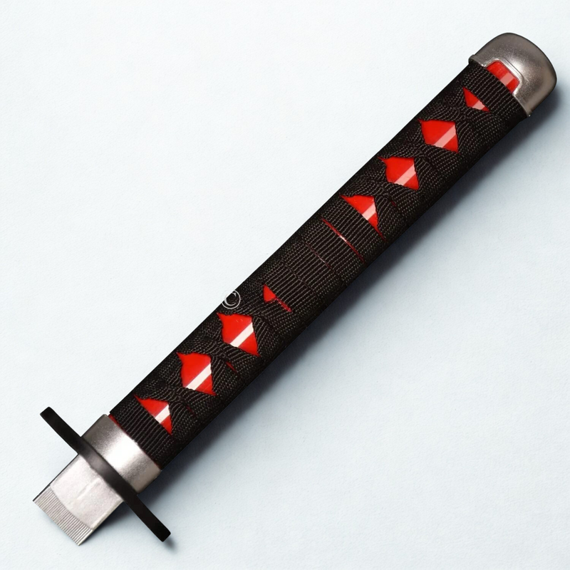 Tanjiro Kamado – Demon Slayer Nichirin – Wooden Katana Replica (104 cm)