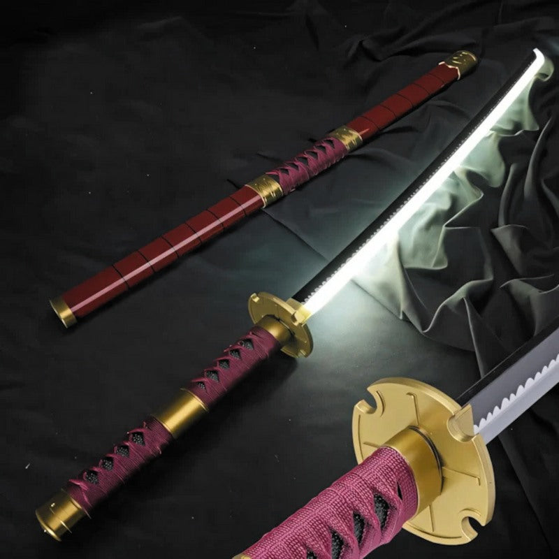 Roronoa Zoro – One Piece Sandai Kitetsu – LED Katana Replica (104 cm)
