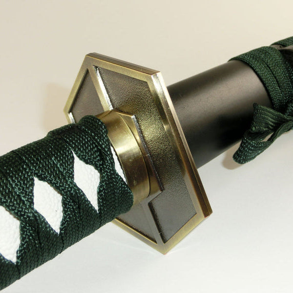 Roronoa Zoro – One Piece Shusui – Wooden Katana Replica (104 cm)
